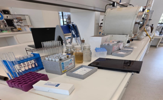 Experimentación a escala de laboratorio en la Universidad de Gante, Bélgica